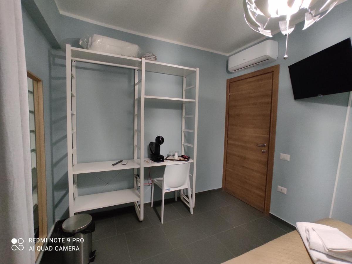 Hotel Bbnapl'Est Neapol Zewnętrze zdjęcie